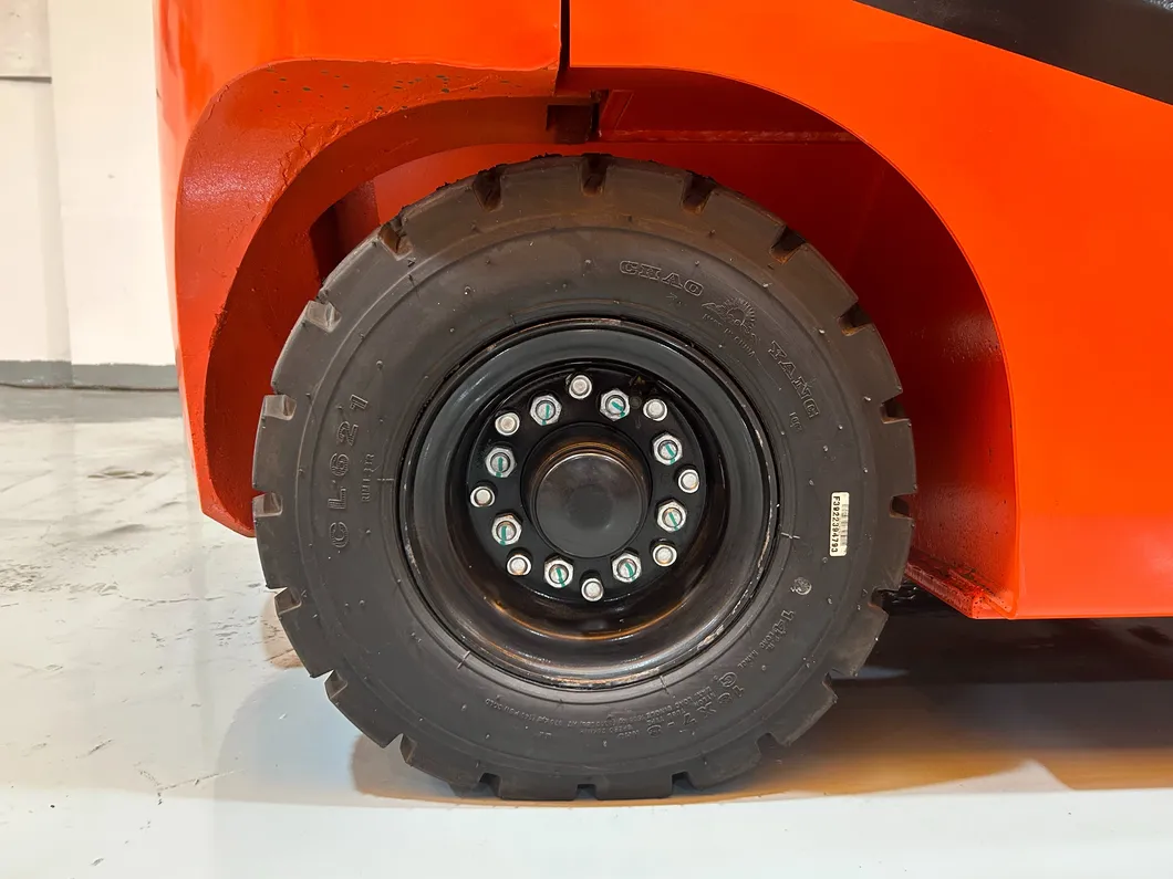 Electric Forklift Detail 2