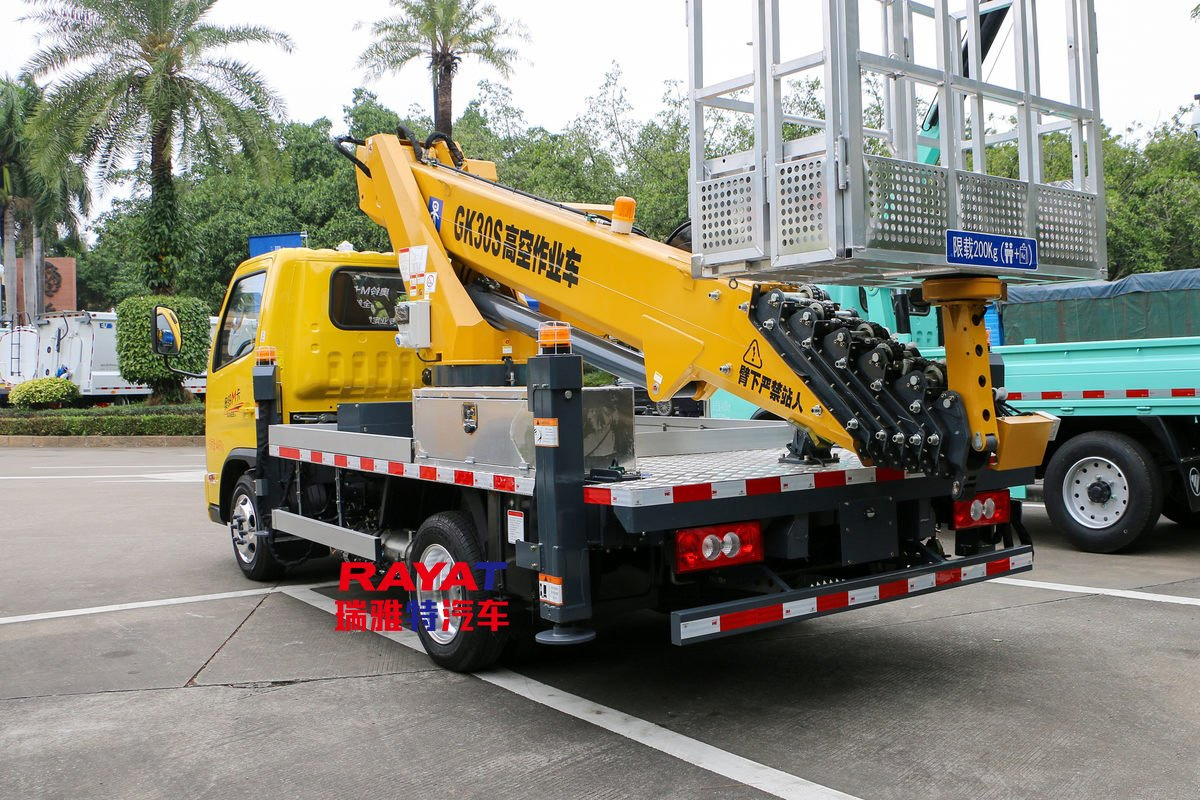 Low Price Foton 30metes Height Mini Monster Right Drive Aerial Work Truck for Sale