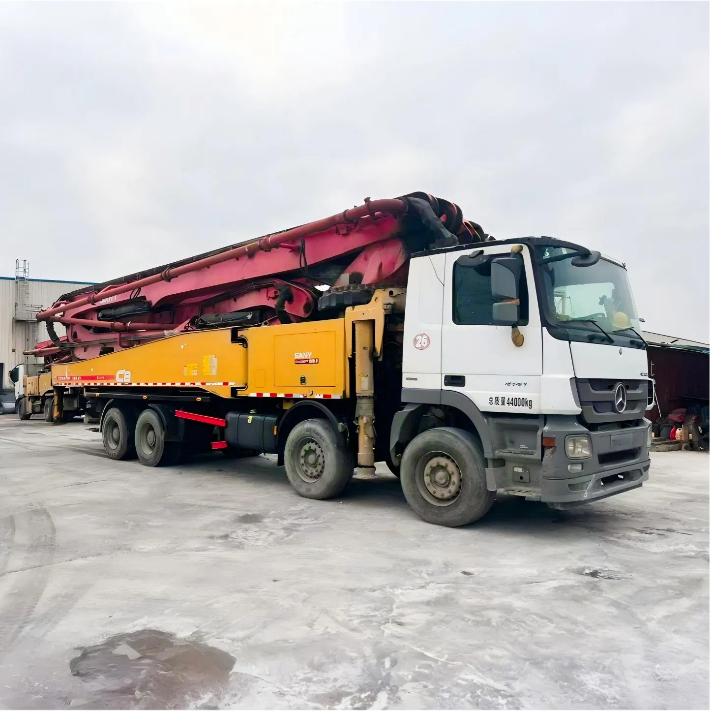 High Quality Original China Brand SA Ny 56m 60m 62m Customizable Used Concrete Pump Trucks for Sale