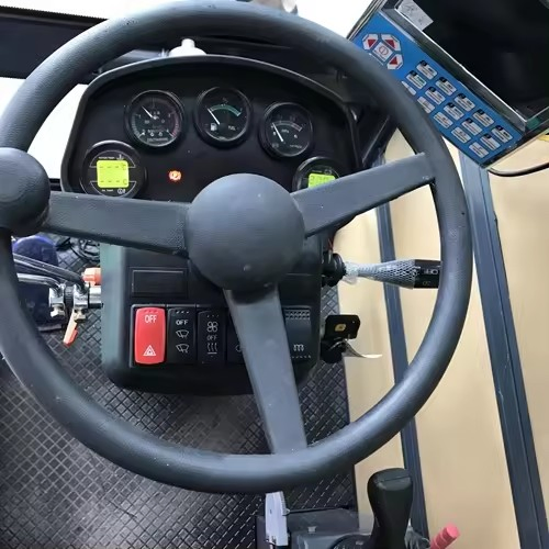 Self Loading Cement Mixer Truck Concrete Mixer Truck