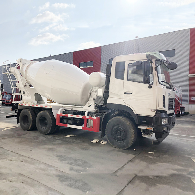 Dongfeng Tianlong 8cbm Cement Transport Tanker Cement Mixer Truck Large Concrete Mixer Truck Customizable to Meet Your Needs