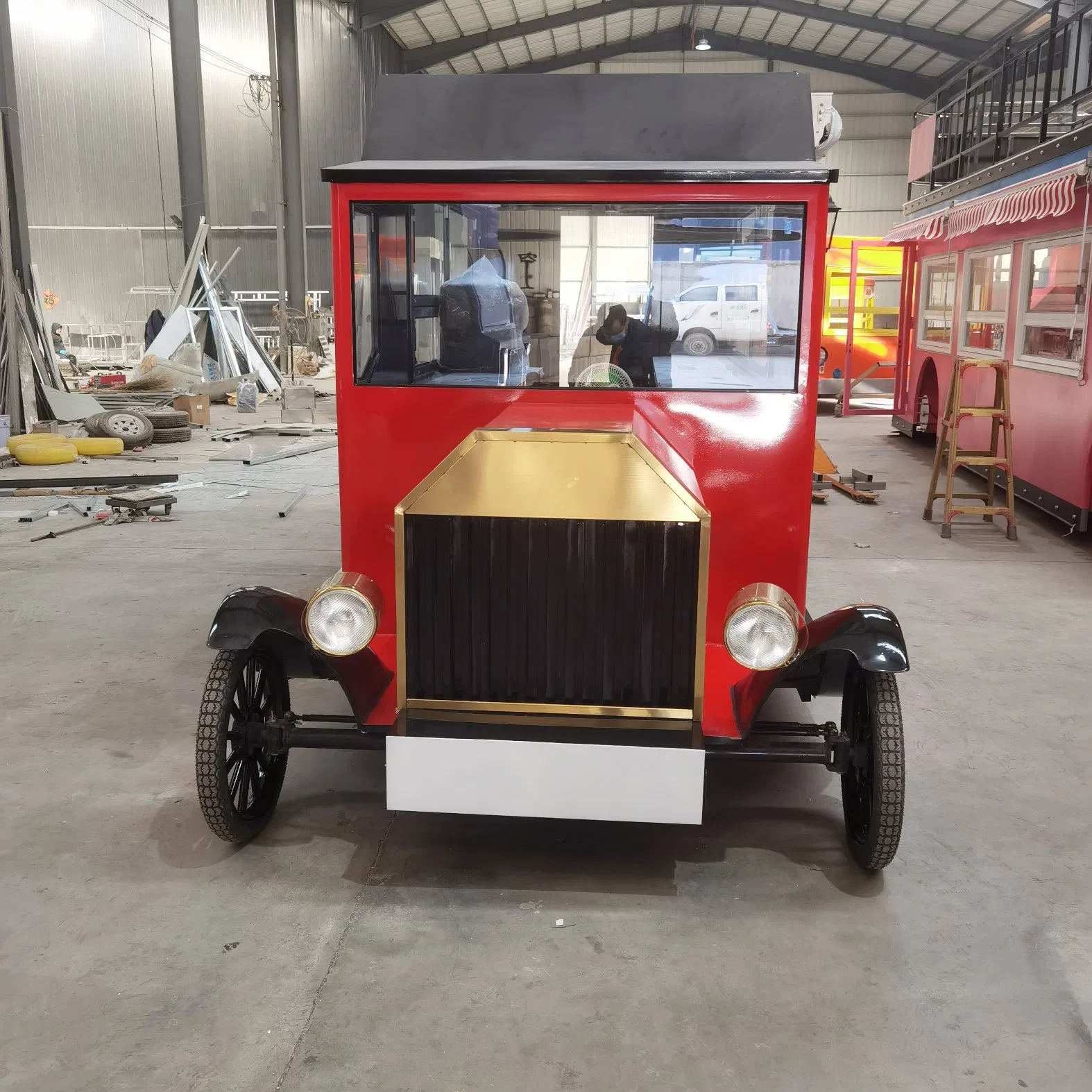 Electric Container Food Truck/Mobile Trailer Car Coffee Truck for Sale