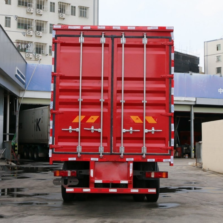 HOWO Updated Model Sitrak C5h Heavy Duty Box Cargo Truck Customizable Reliable