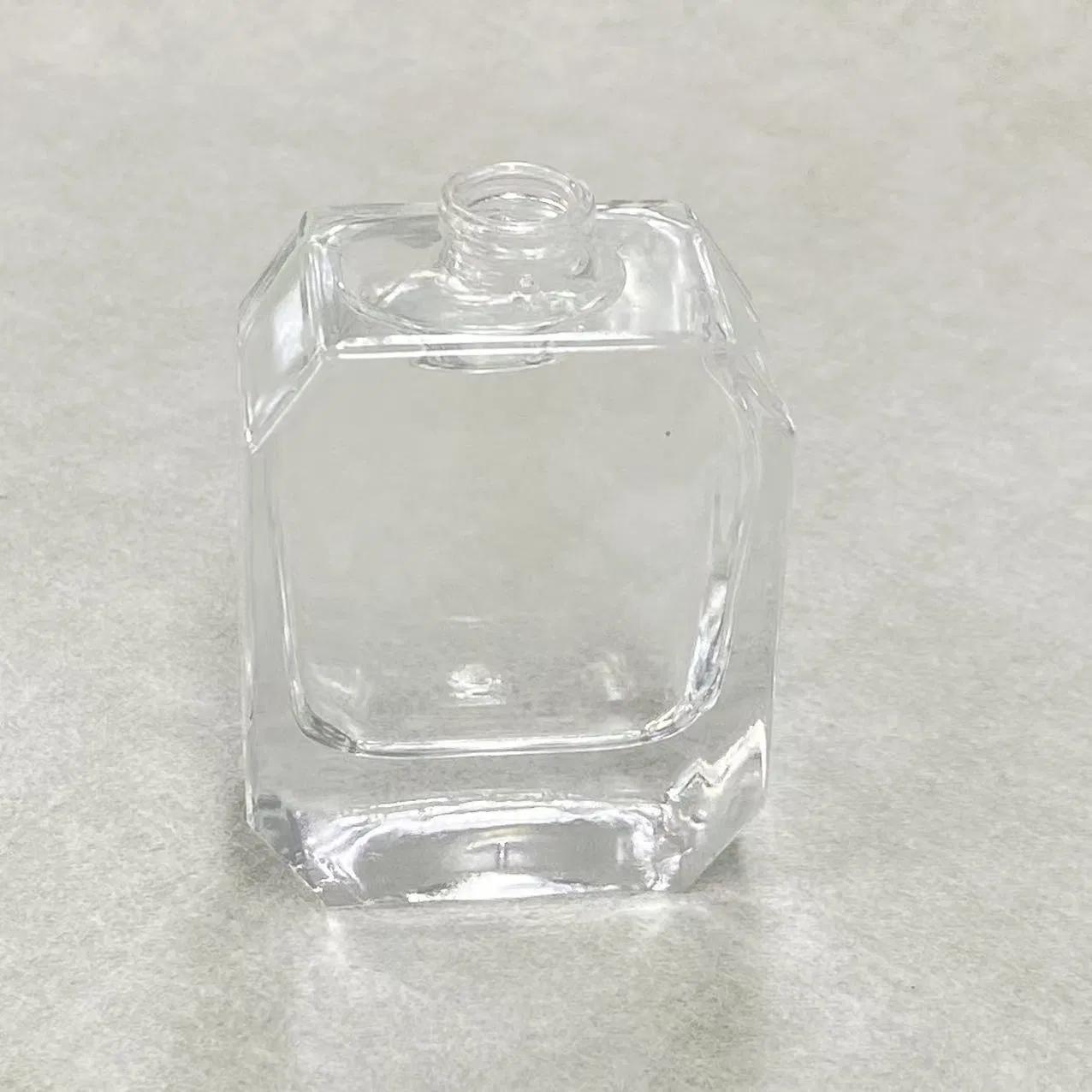 30ml Small Mouth Polygon Fire-Free Essential Oil Glass Perfume Bottle