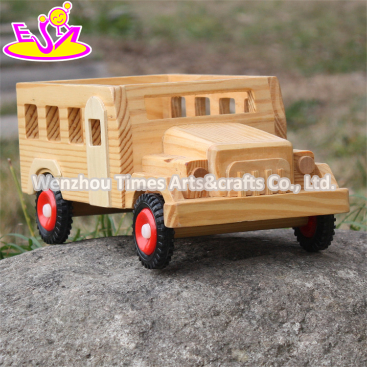 New Products Kids Small Toys Solid Wooden Toy Cars and Trucks W04A332