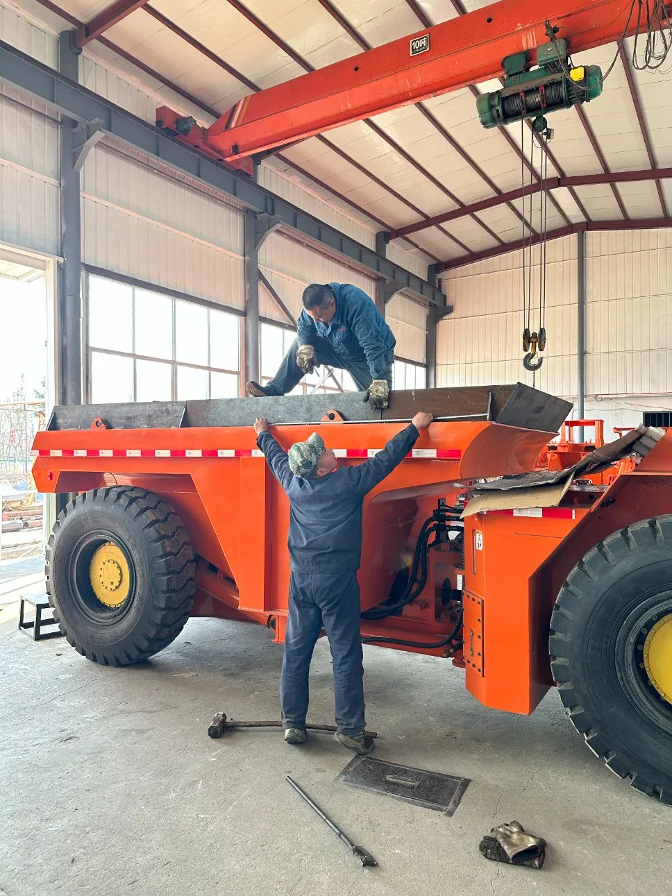 Customizable Hongke UK-20 Heavy-Duty Articulated Trucks for Mining