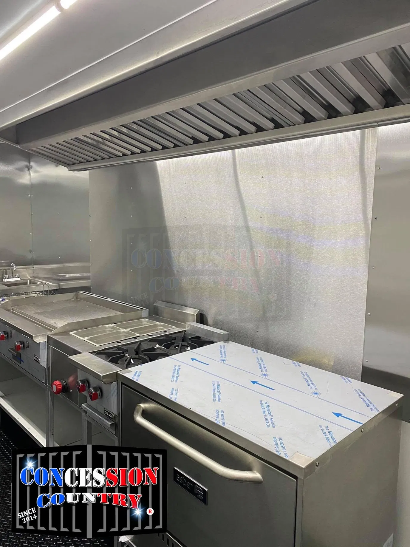 ISO Certificate Custom Fiberglass Push Ice Cream Truck Factory From China