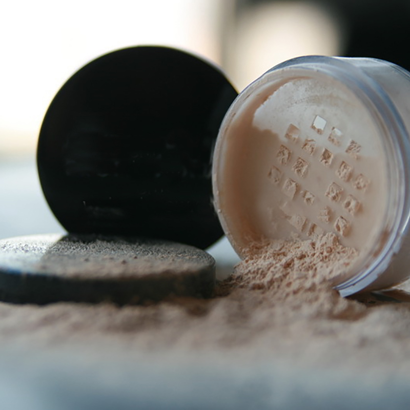 Makeup Manufacturers Face Foundation Powder Private Label Setting Powder Foundation for Black Women
