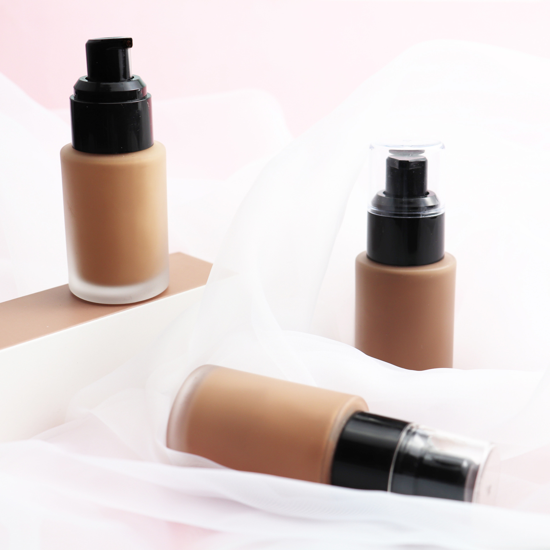 Wholesale 24hr Water Proof Coverage Dewy Foundation Private Label Foundation for Black Skin