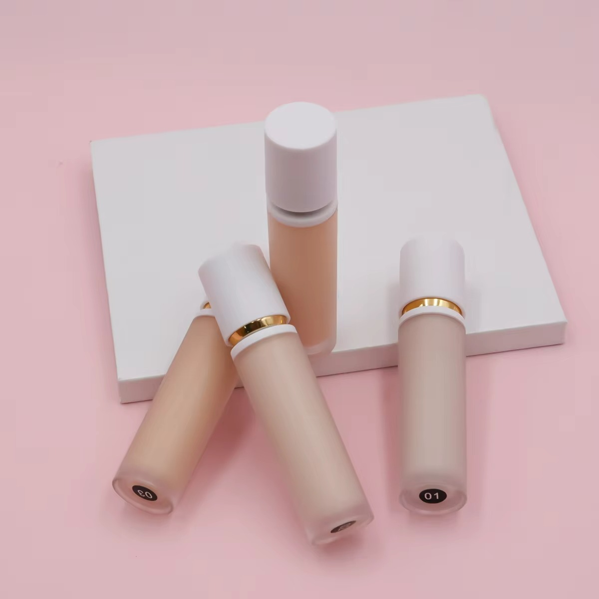 Hot-Selling Waterproof 30-Color Liquid Concealer Brush Self-Heating Soft Matte Foundation 10ml All Skin Types