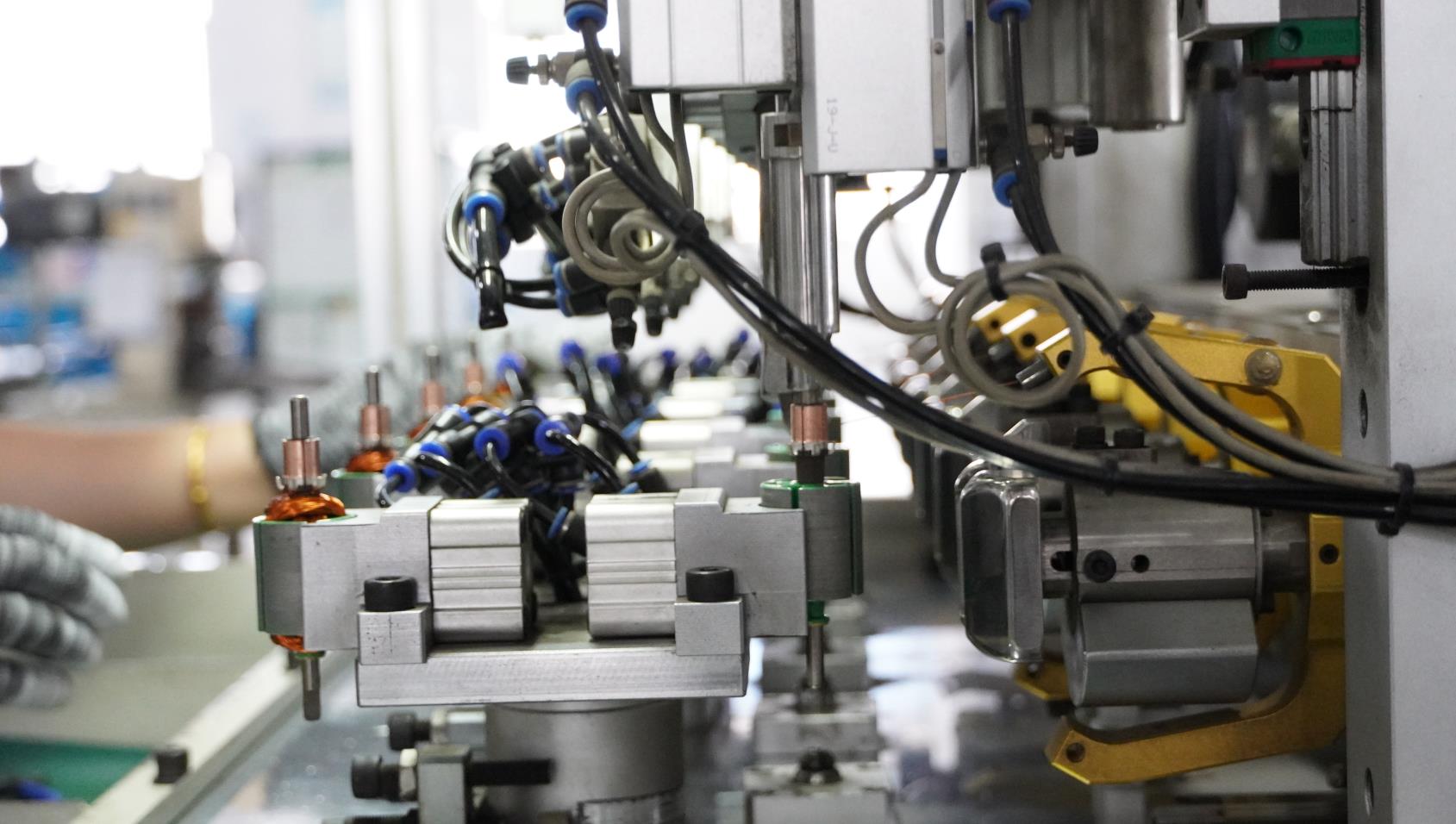 TQC automatic rotor winding machine production