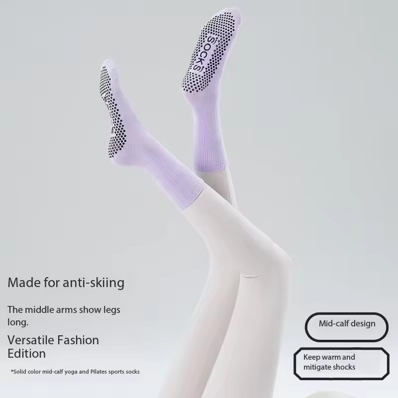 Pilates Socks Yoga Dance Pilates Non-Slip Grip Crew Socks for Women Crew Cotton Workout Socks Gym Athletic Socks