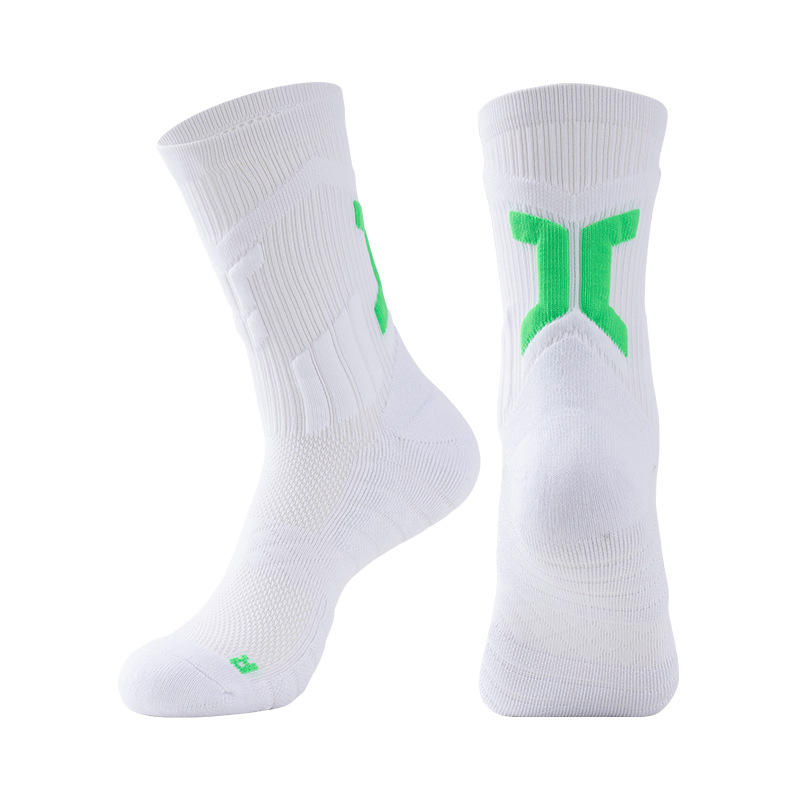 Factory Made in China Running Socks in Stock Ready to Ship Sport Polyester Socks in Pink Green White Blackblue Color