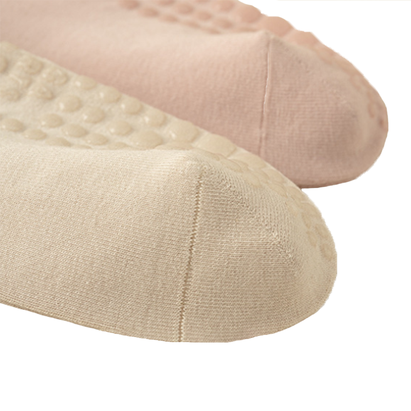 Athletic Dance Cotton Crew Floor Non-Slip Yoga Pilates Socks with Grips Indoor