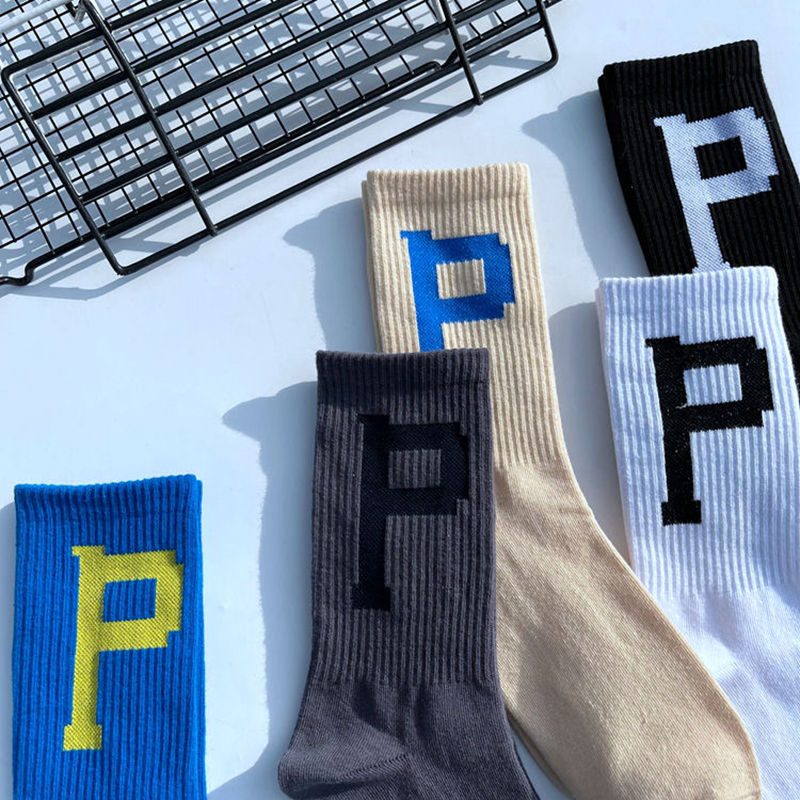High-Performance Sports Socks for Outdoor Activities and Adventures
