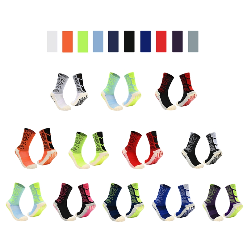 Wholesale Custom Logo Running Grip Socks Thickened Towel Bottom Soccer Football Non Slip Sports Grip Socks