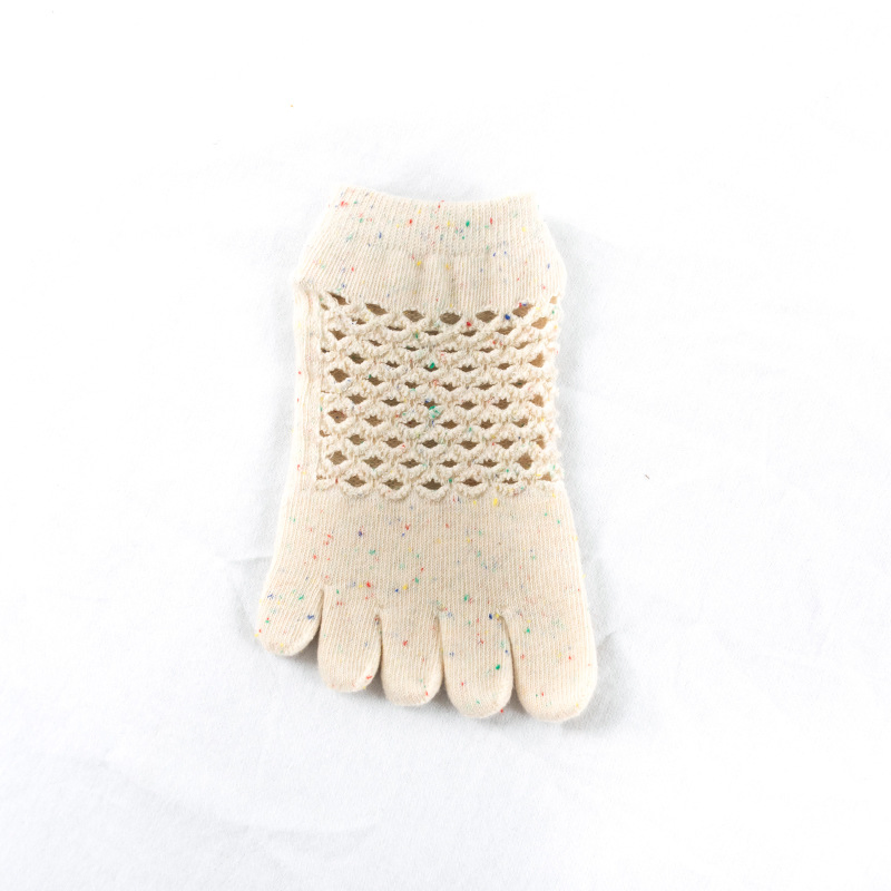 Xianghui Instep Breathable Mesh Toe Wholesale Anti Slip Sports Yoga Socks in Summer Spring