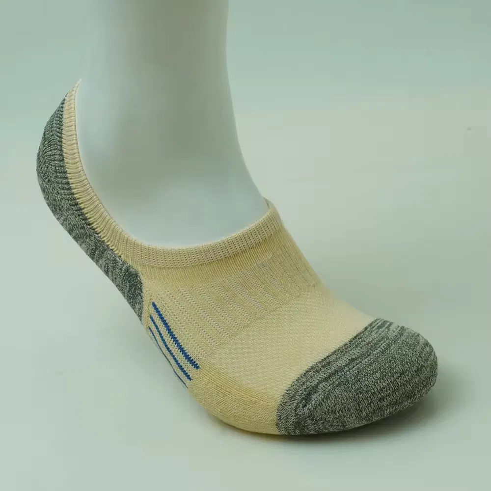 Fashion New Design Breathable Quick Dry Grip Sport No Show Non-Slip Mixed Color with Pack Men Cotton Socks in Summer