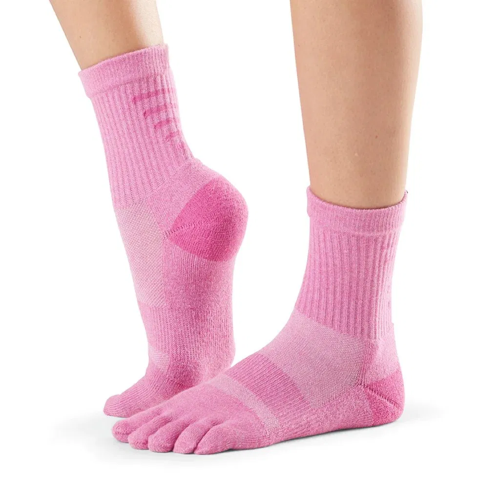 Toesox Sport Perfdry Ultralite Weight No Show Socks