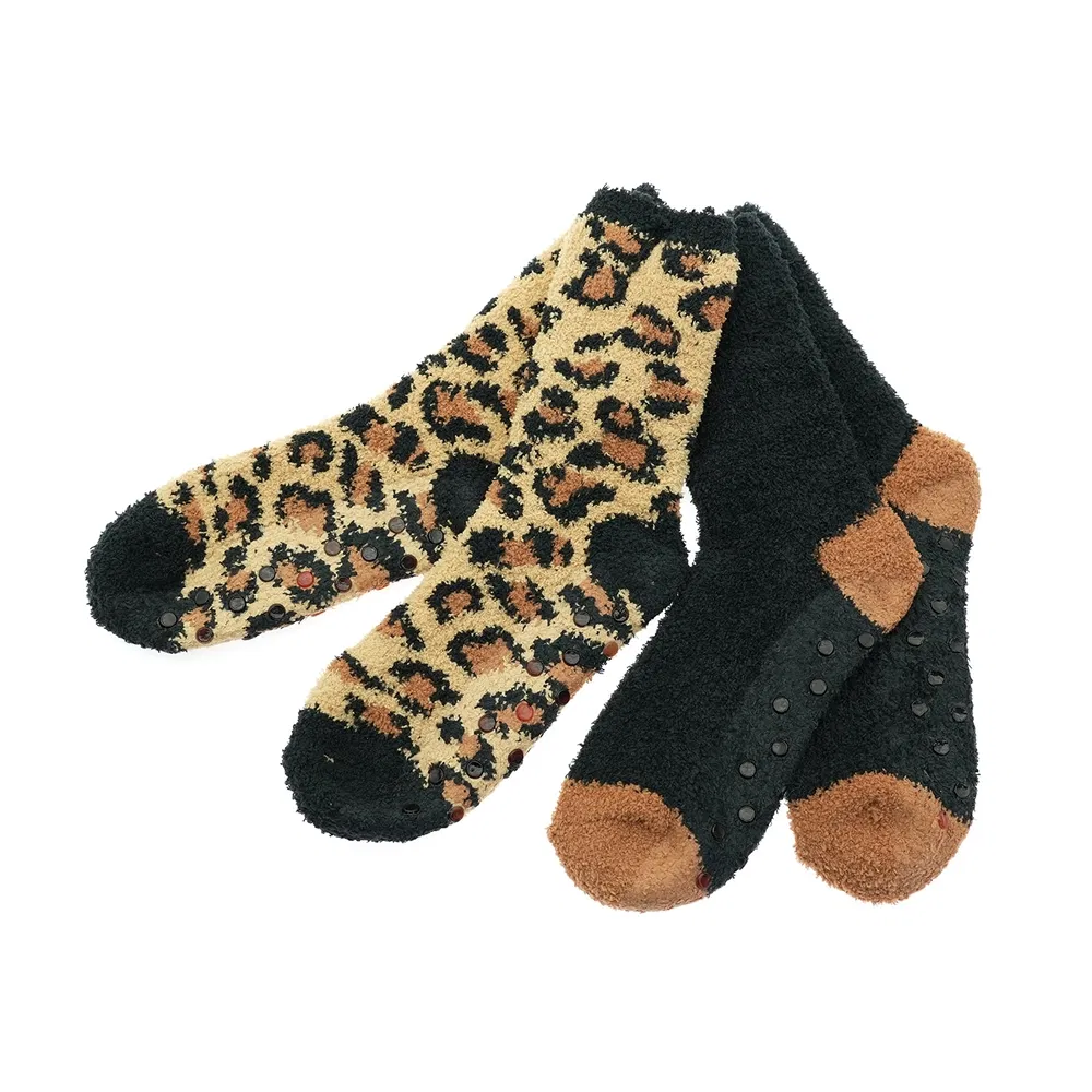 Moisture-Wicking 100% Recycled Polyester Thermal Snowflake Ankle Leopard Print Short Socks