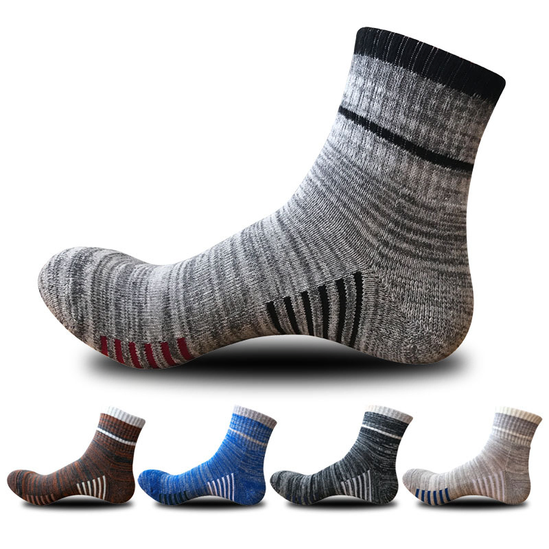 Black Athletic Cotton Socks with Cushioned Soles Men Sports Socks Cotton Outdoor Performance Socks