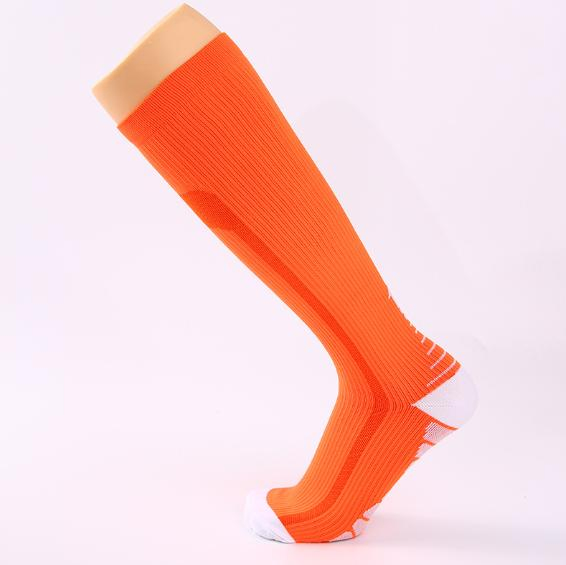 Custom Wholesale Breathable High Elastic Knee Cycling Compression Performance Socks for Outdoor Sports
