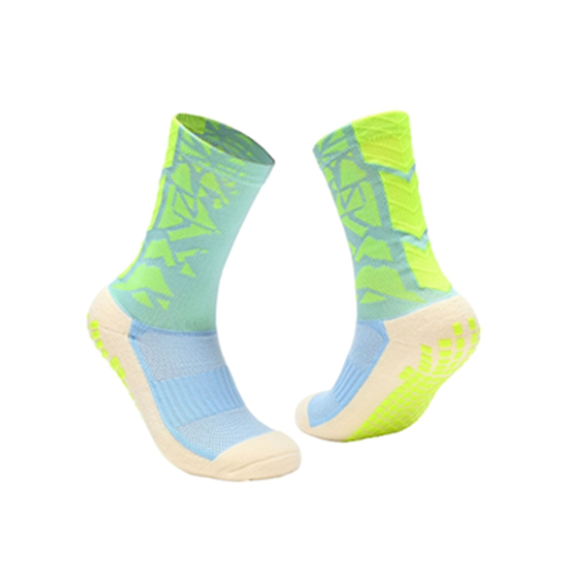 Wholesale Custom Logo Running Grip Socks Thickened Towel Bottom Soccer Football Non Slip Sports Grip Socks