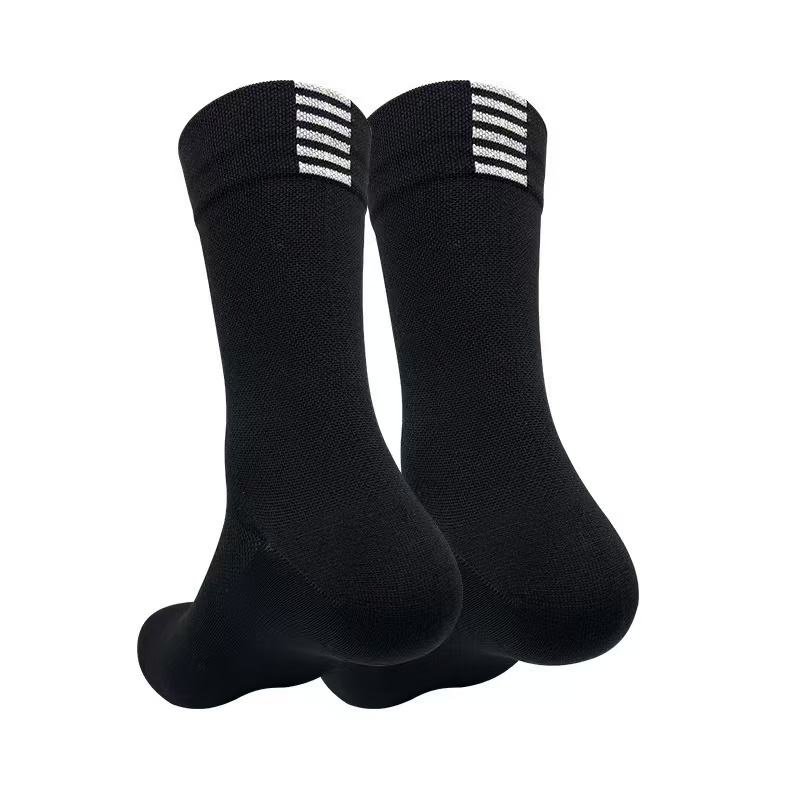 Sports Grip Quick Drying Soccer Sock Biking Mesh Breathable Cotton Socks for Outdoor Running