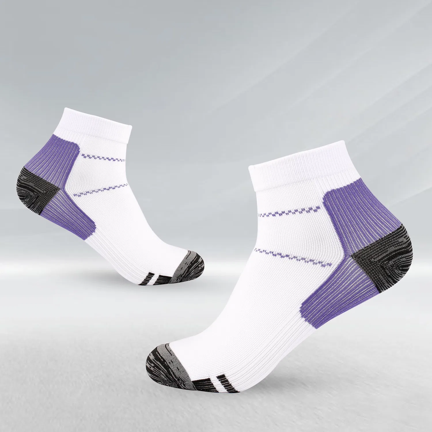 High-Performance Compression Sports Socks for Running and Outdoor Activities