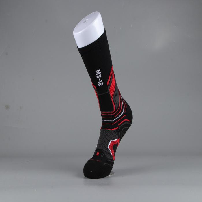 High Ankle Basketball Socks Cushioned Sole Anti Blister Moisture Wicking Sports Socks