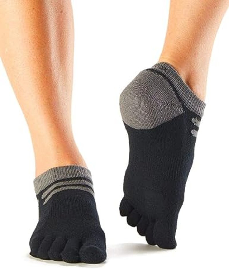 Toesox Sport Perfdry Ultralite Weight No Show Socks