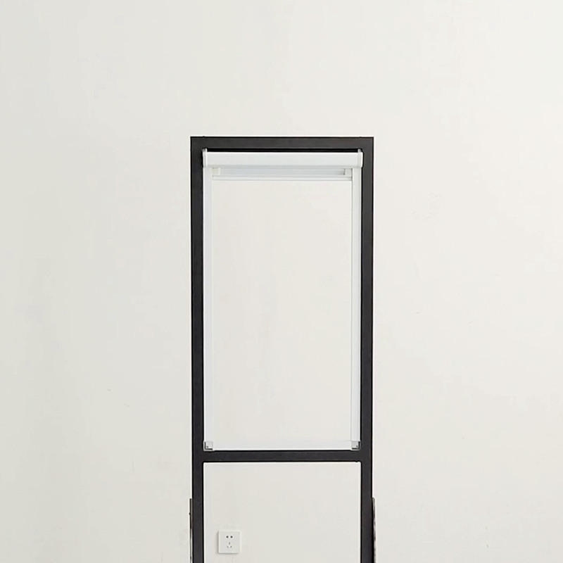 Good Permeability &amp; Mosquito Prevention up and Down Telescopic Screen