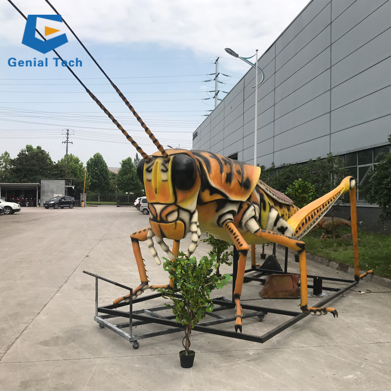 Ccaa17 High Quality Simulation Insect Realistic Locust Animatronic for Park
