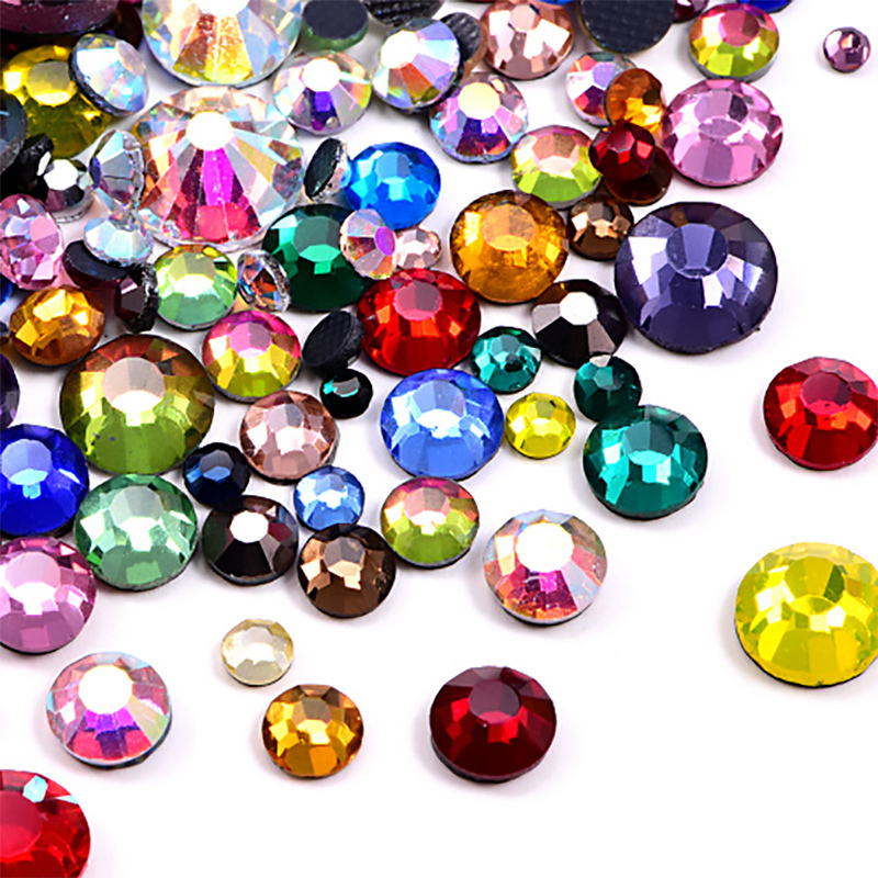 Wholesale Ss4-Ss40 Round Strass Hot Fix Crystal Flat Back Rhinestone