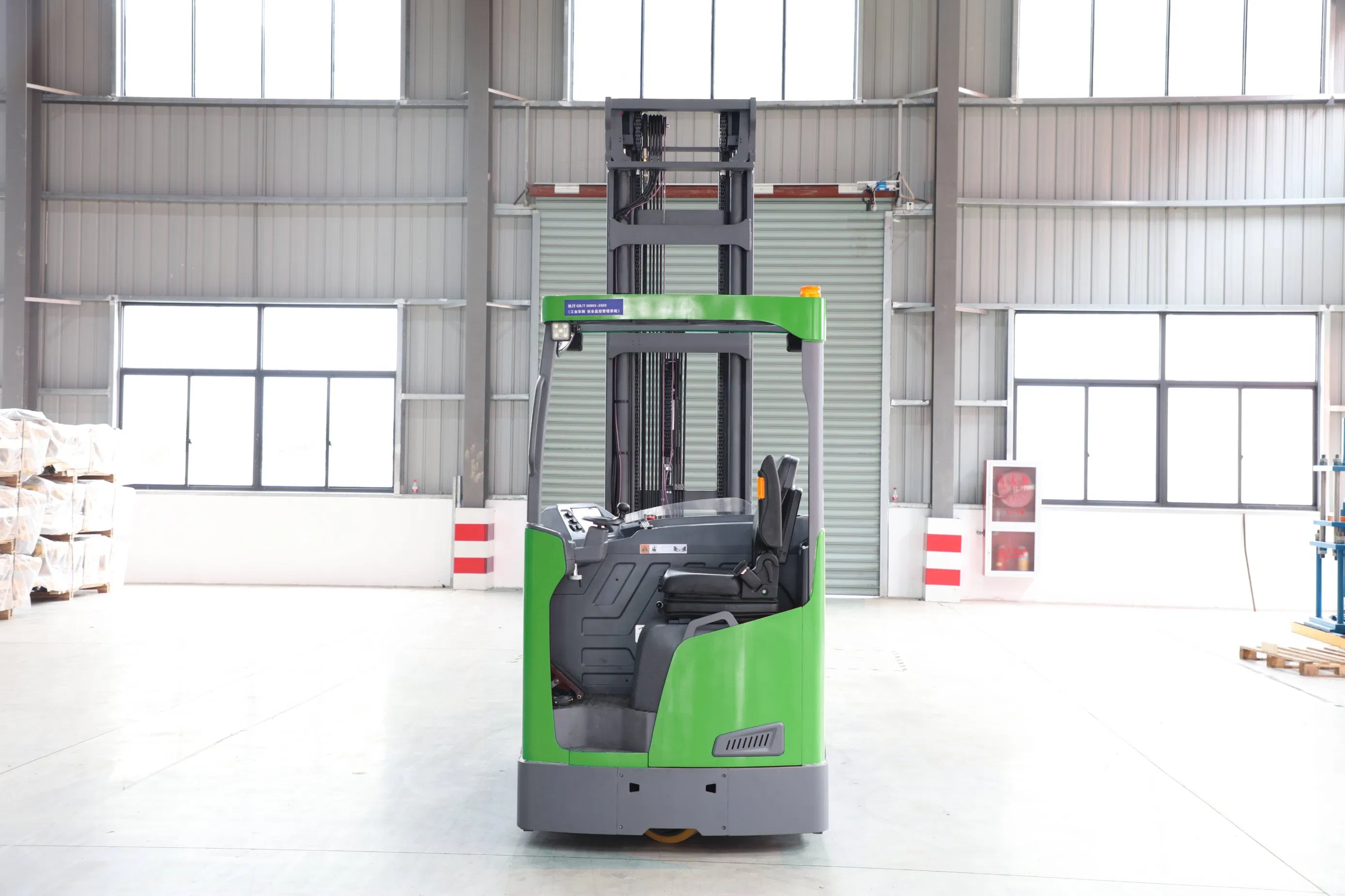 Chinese with Scale 5-12.5m Maximum Lift/Lifting Height 1.5t 2t 2.5t 3t Retractable Fork Electric Reach Truck Price for Narrow Aisles/Pallet/Forklift/Stacking
