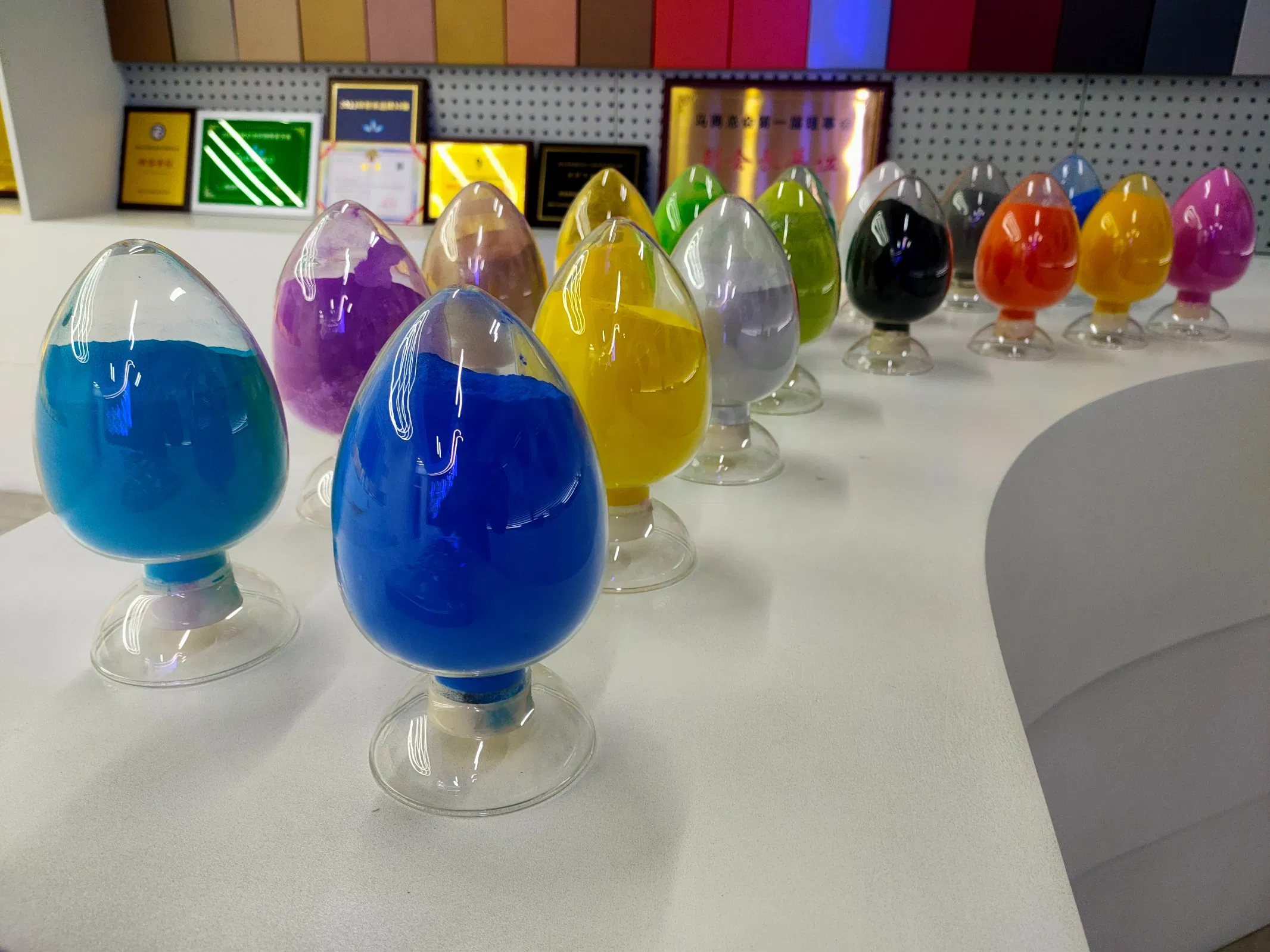 Lasting Performance Powder Coating Paint with High Gloss Outdoor Durability