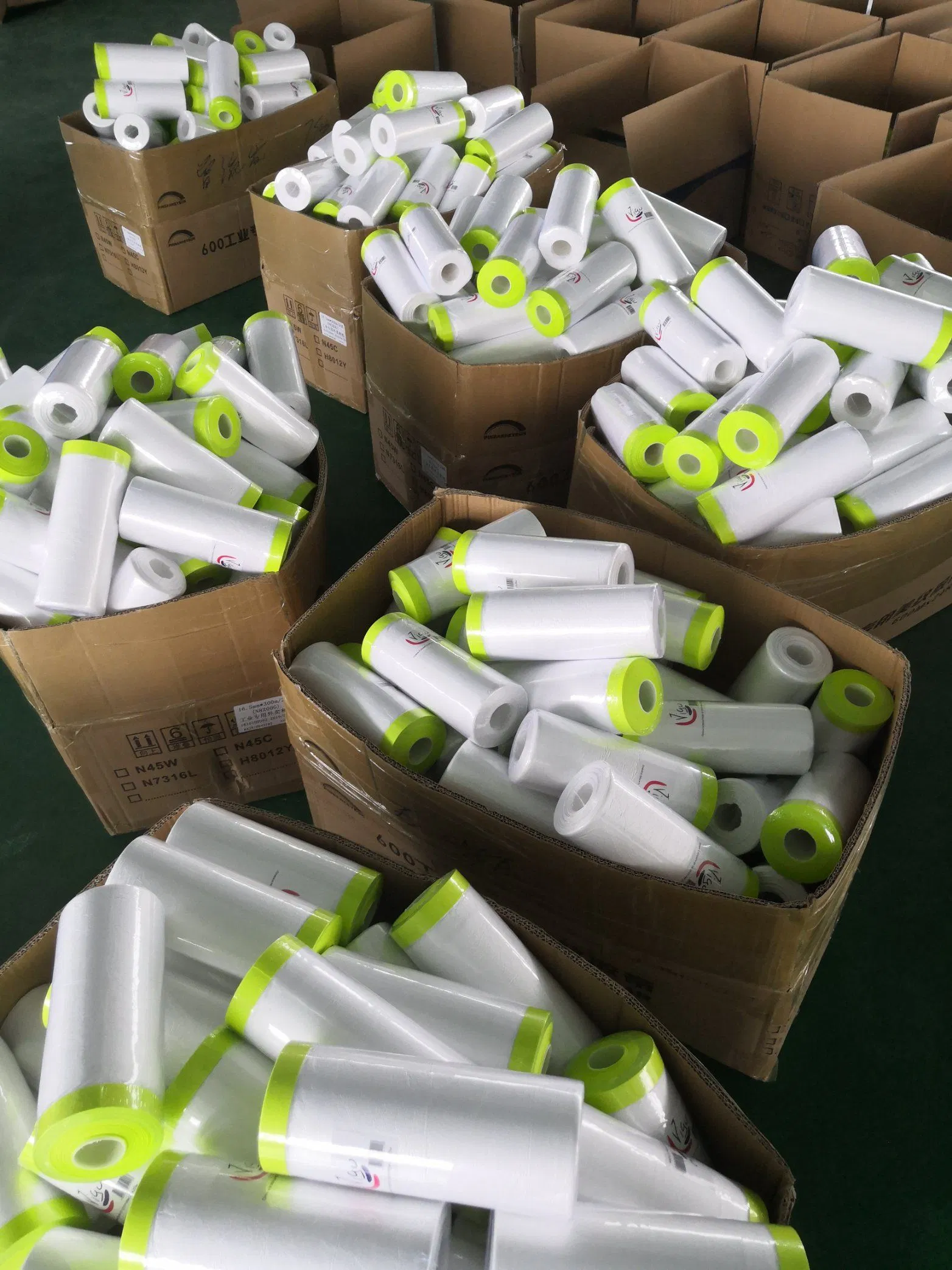 Premium Dust-Proof Masking Film Pre Taped Painter Painting Masking Film for Cars and Furniture