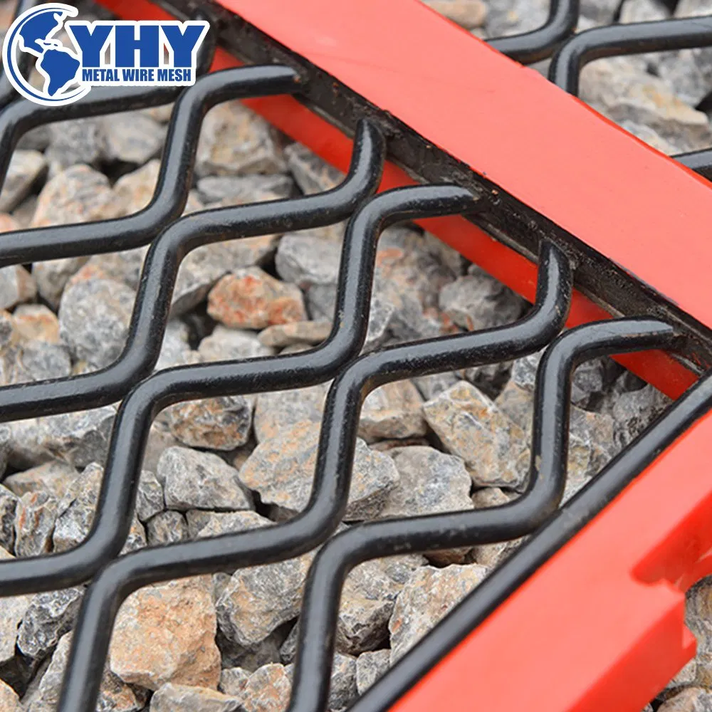 Self-Cleaning Screen Mesh for Wet and Moist Materials