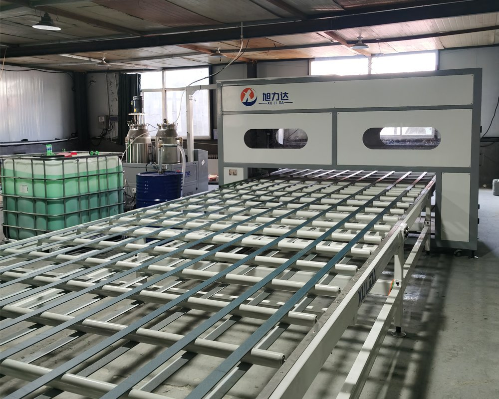 Reduced Labor Costs Aluminum Panel Adhesive Glue Applicator Gluing Machine for SIP Panels PVC Sandwich Panels Manufacturing Exterior Honeycomb Panel MGO Panel