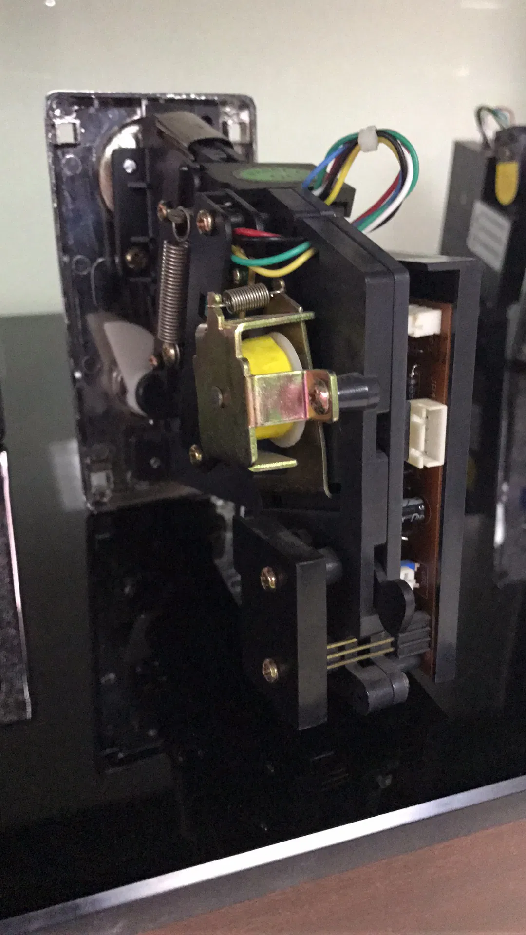 Comparative Type Coin Acceptor (TR100)
