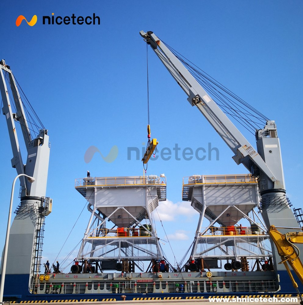 30m3 Solid Tires Wheel Type Powder Self Driven Mobile Dust-Proof Port Eco Industry Steel Hopper Load to Trucks with Dedust System for Bulk Cargo, Grain, Cement