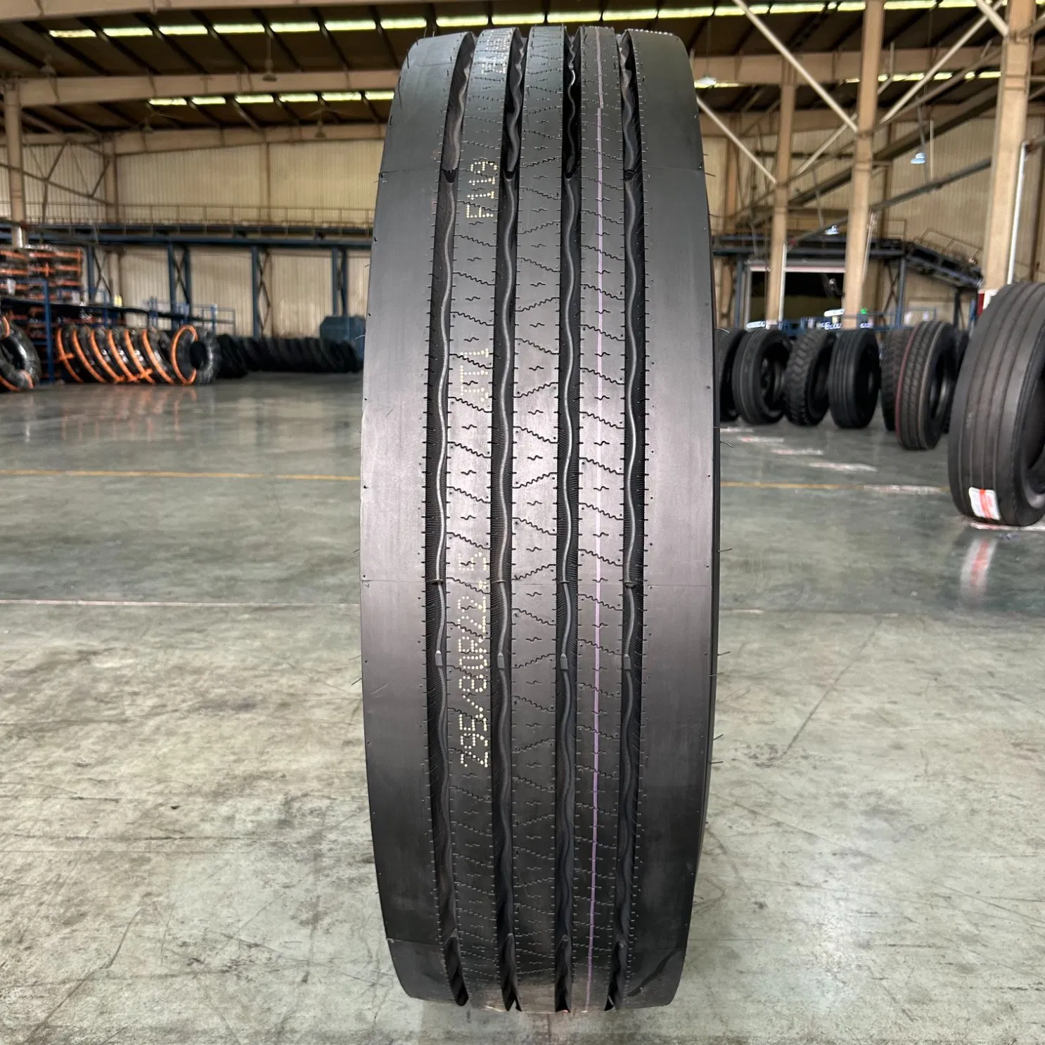 Gft Rider /Semes Brand All Steel Truck and Bus Radial Tyre for Long Haul /Regional /on-off Road Constant Quality Wear-Resistance Excellent Traction\Durability