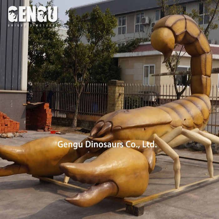 Family Garden Decoration Life Size Animatronic Insect Model