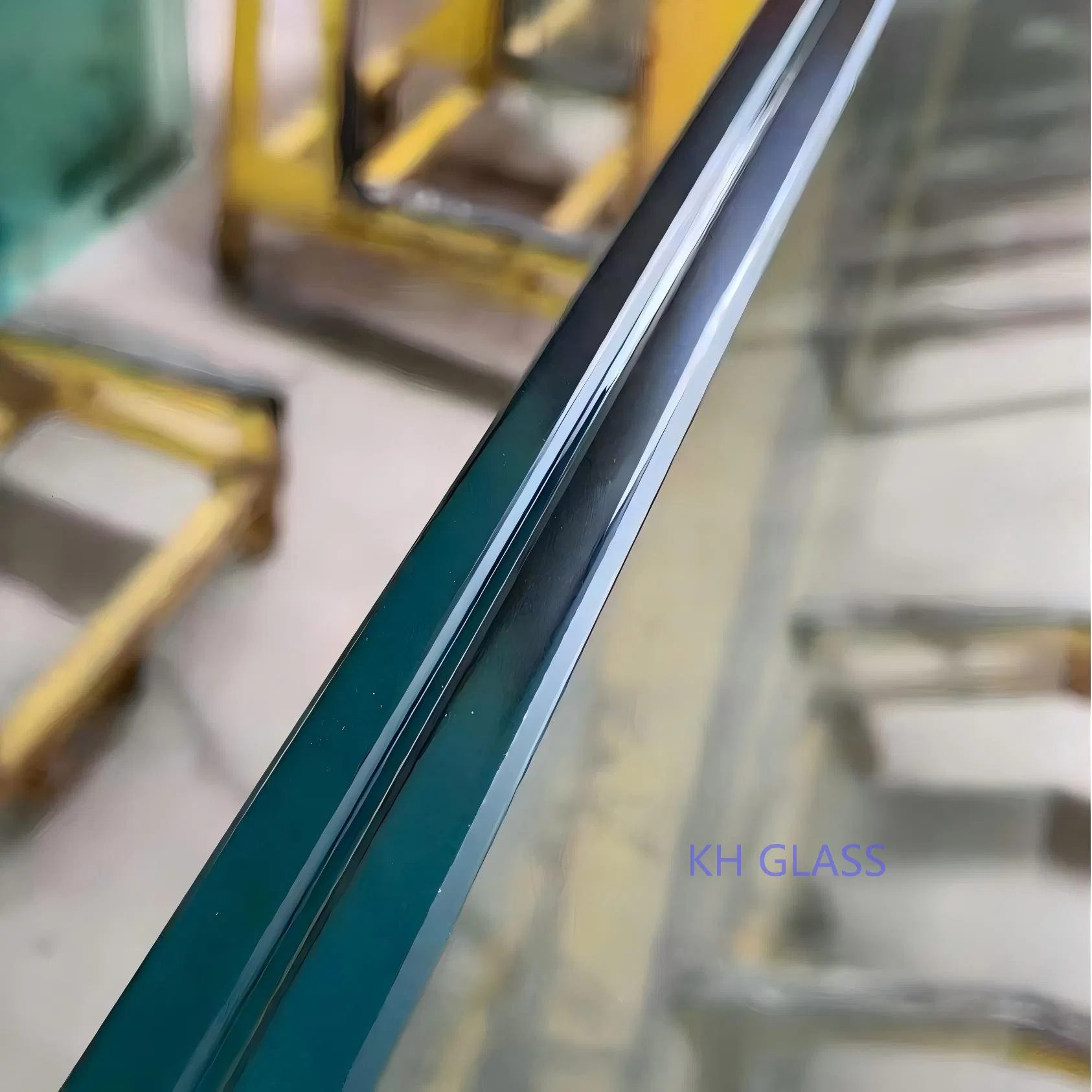 Factory 6.38/8.38/10.38/12.38mm/8.76/10.76 /12.76mm Clear/Milky White/Gray/Blue Color PVB Layer Safety Tempered Laminated Glass