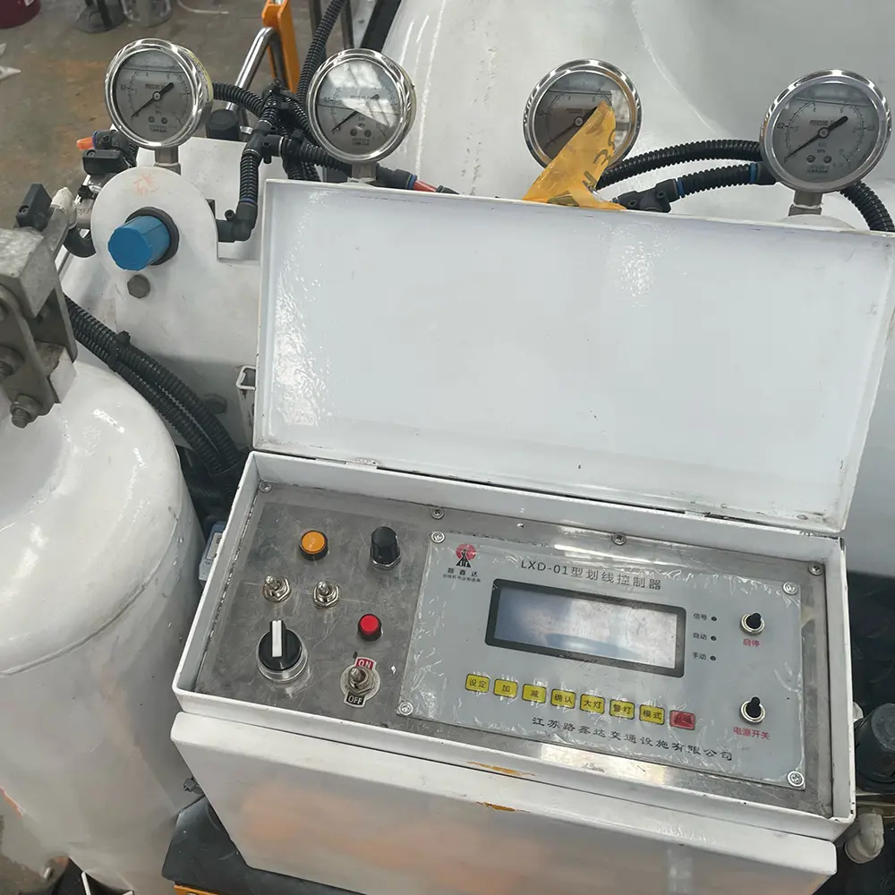 Buy Heavsty's Vehicle-Mounted Two-Component Dot-Painting Road Marking Machine Factory, Exporter