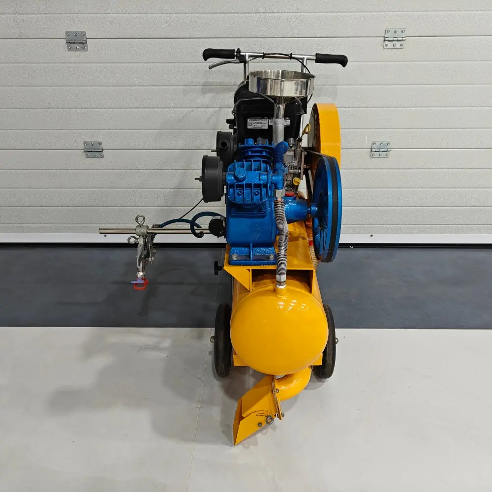 Wholesale Base - Coat Oil Blowing and Sweeping All - in - One Machine: A High - Efficiency and Eco - friendly Auxiliary Device for Hot - Melt Road Marking Construction Manufacturer, Exporters