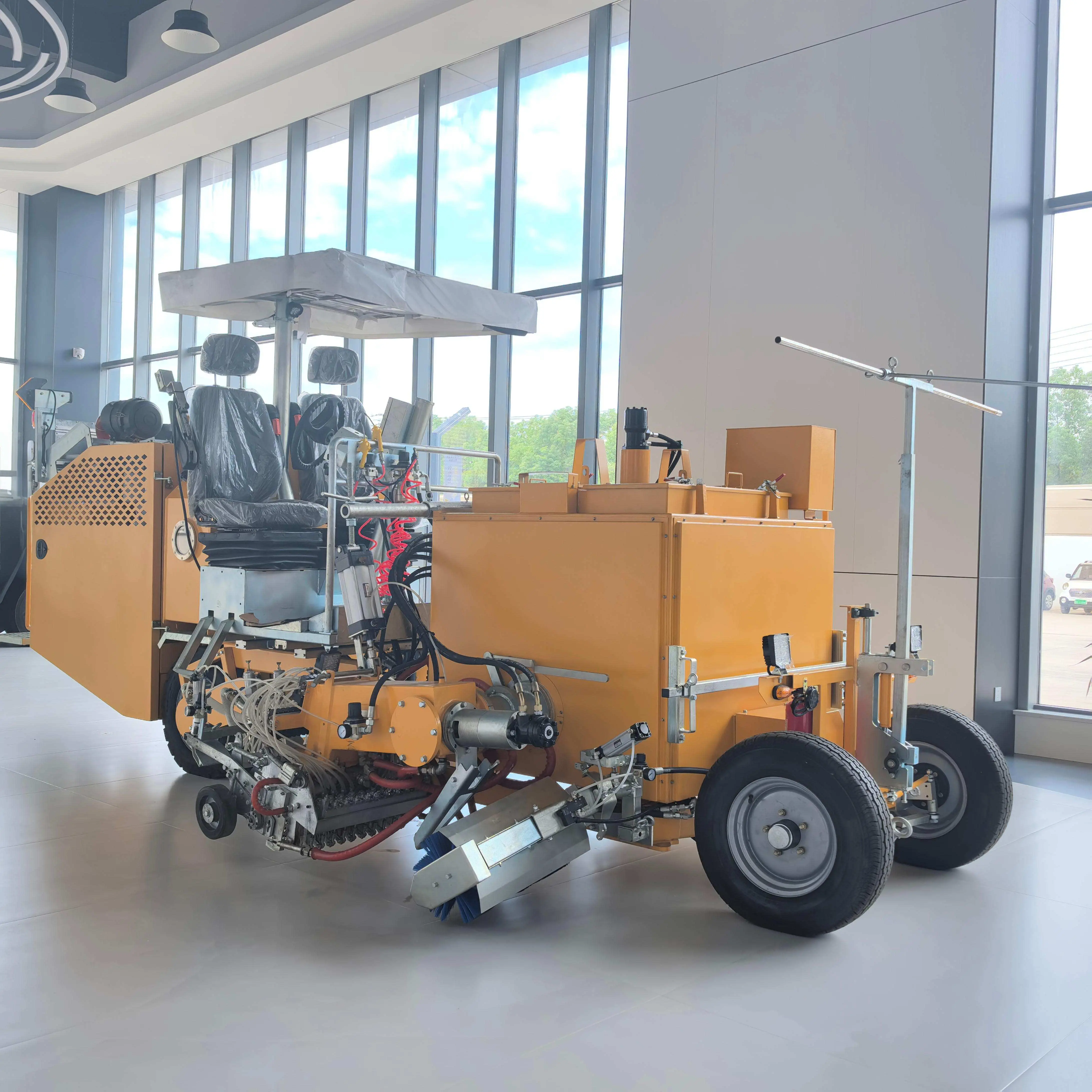 Wholesale HW-660 Multi - functional Riding - type Thermoplastic Extrusion Marking Vehicle Manufacturer, Factories
