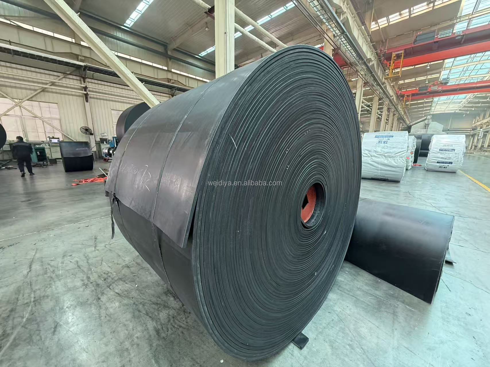 Conveyor Belt Underground Coal Mine Use Chevron Cleated Pattern Conveyor Belt Anti Slip Inclined Sand Ore Conveying Rubber Belt