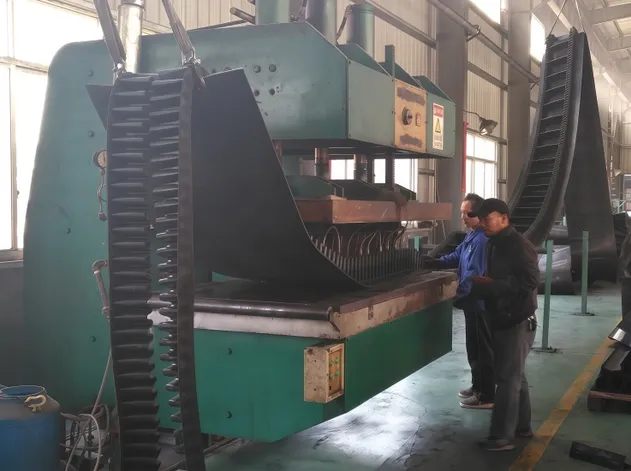 Hot Vulcanization Assembly