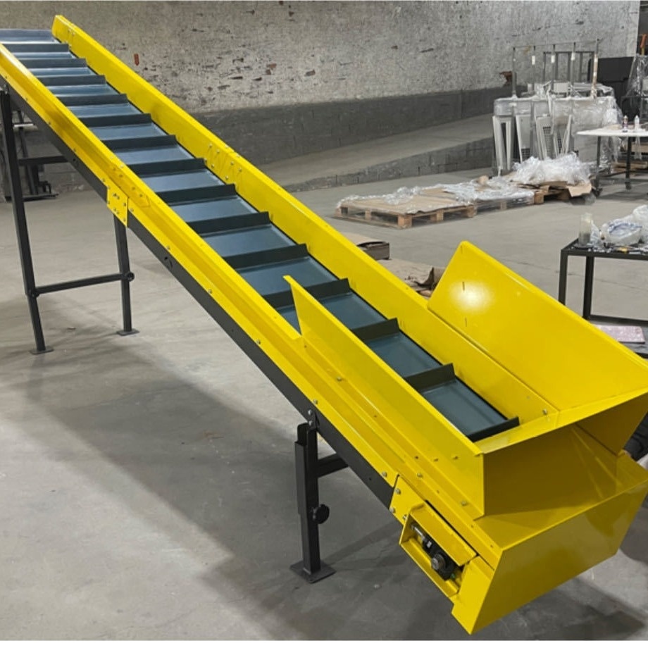 Incline Height Lifter Hopper PVC Conveyor Belt 50m/min Speed Durable Design for Bulk Material Handling Multi-Voltage